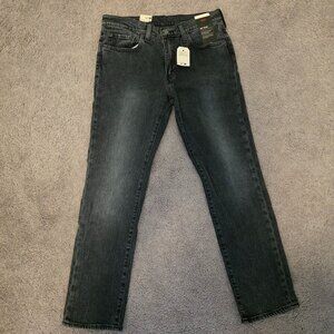 BRAND NEW LEVI'S JEANS SLIM FIT SIZE 32X30